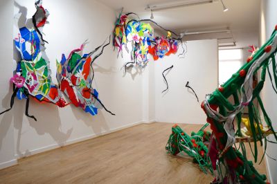 ¿De qué hablan las hormigas del corral?