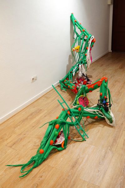 ¿De qué hablan las hormigas del corral?