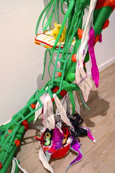 ¿De qué hablan las hormigas del corral?