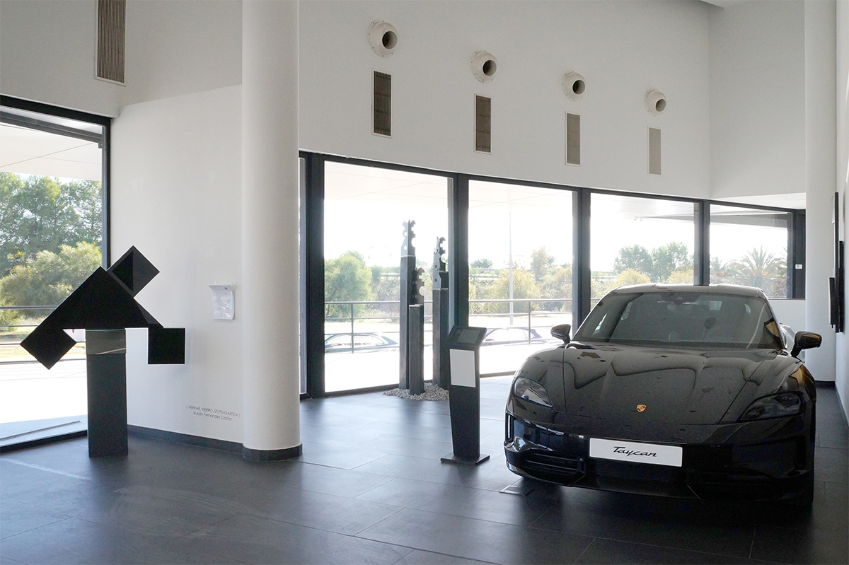 HERRAR, HIERRO, STUTENGARTEN    